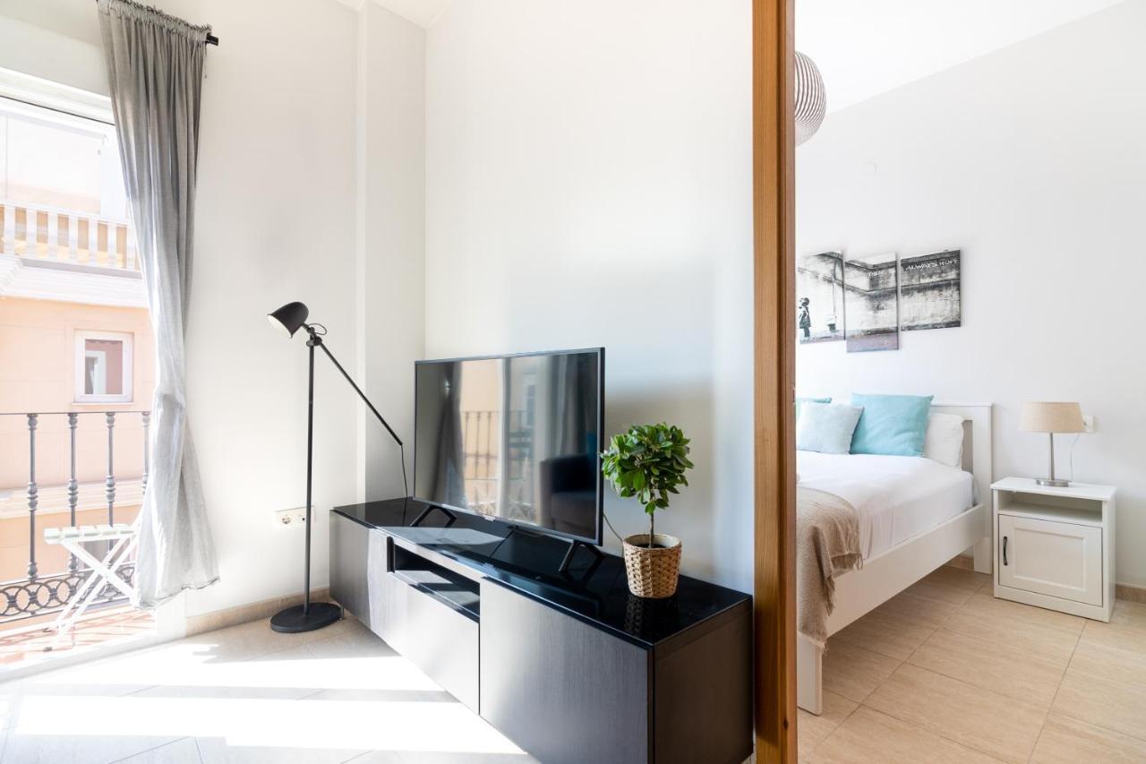 Malaga Center Flat. Carmen City Center Roof-Terrace Boutique ภายนอก รูปภาพ